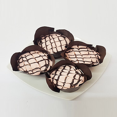 "STRAWBERRY CUPCAKE - 4pcs (Bangalore Exclusives) - Click here to View more details about this Product